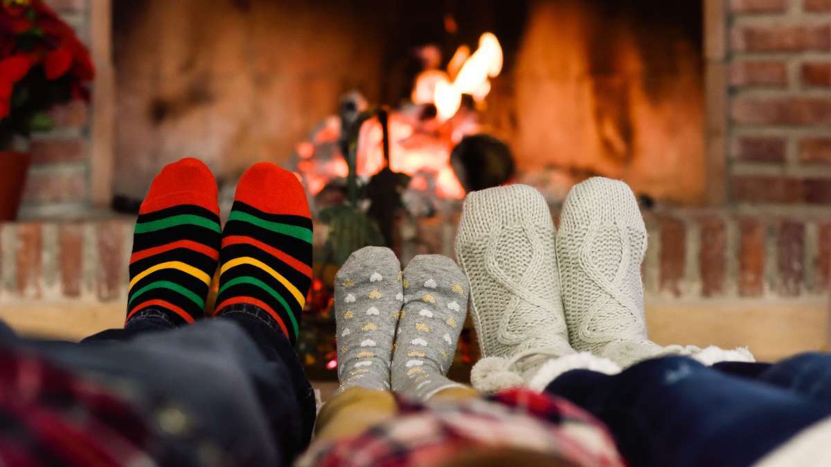 How to Beat Holiday Burnout with the "3 Things Rule" for Parents